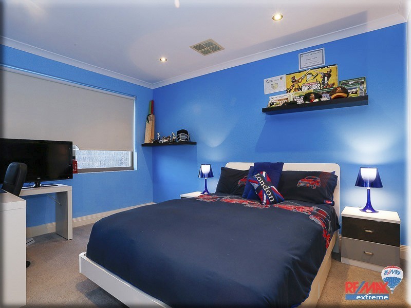 1 Helmsdale Loop, Butler WA 6036