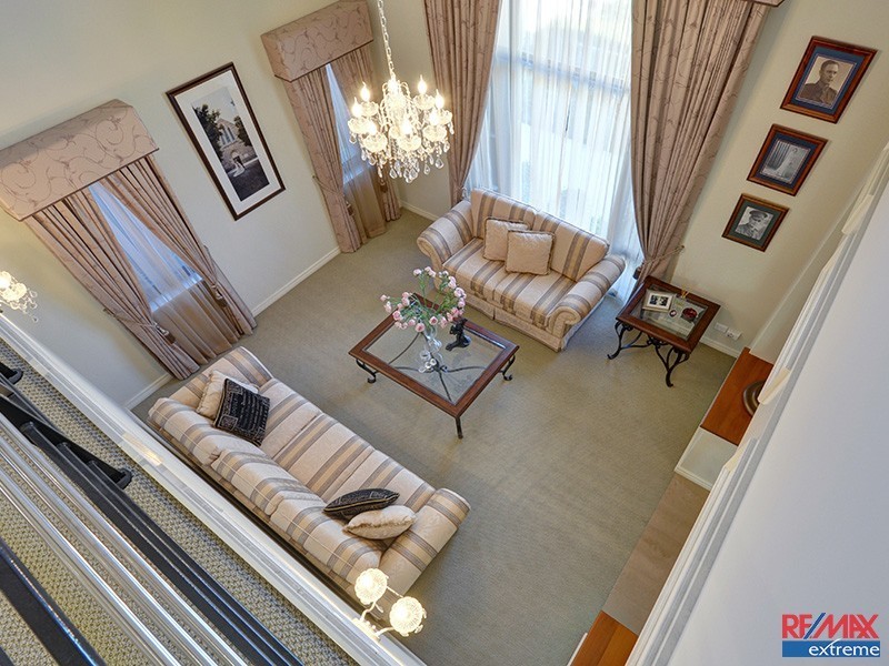 12 Balikpapan Avenue, Dianella WA 6059