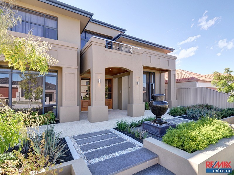 12 Balikpapan Avenue, Dianella WA 6059