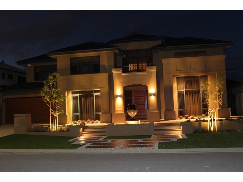 12 Balikpapan Avenue, Dianella WA 6059