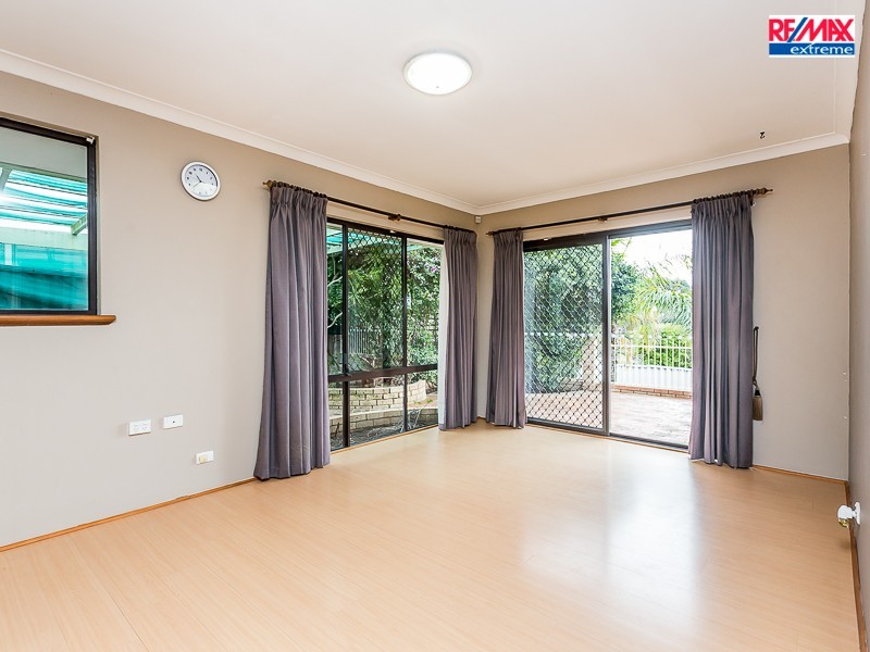 9 Pageant Loop, Heathridge WA 6027