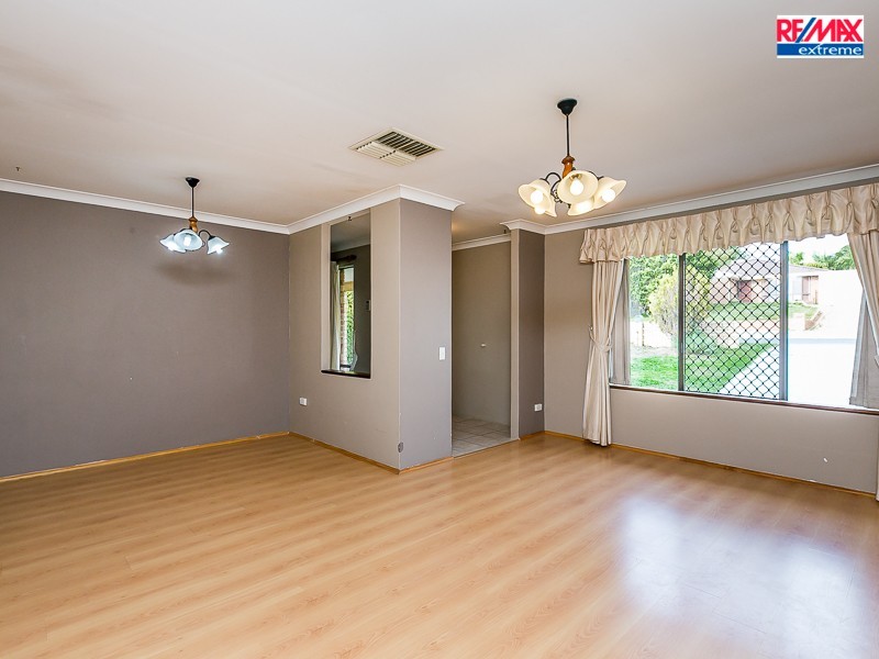 9 Pageant Loop, Heathridge WA 6027