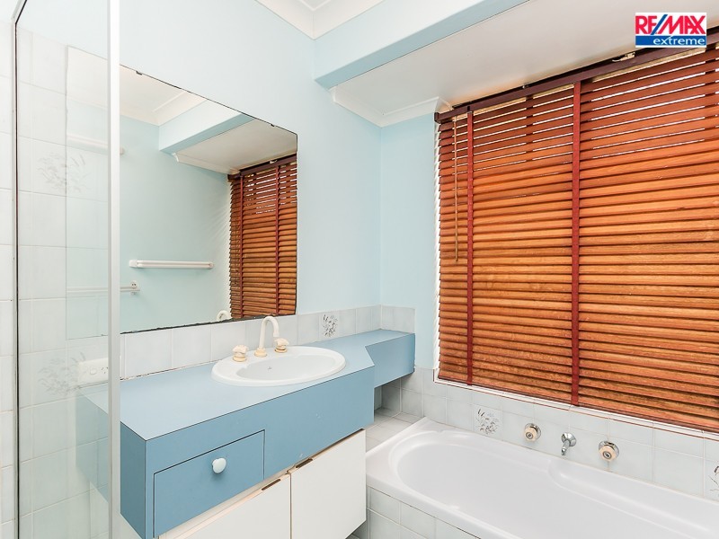 9 Pageant Loop, Heathridge WA 6027