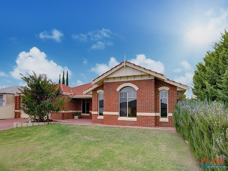 35 Higginsville Parade, Pearsall WA 6065