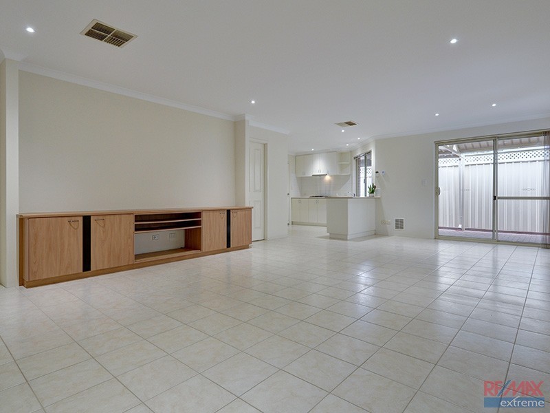 35 Higginsville Parade, Pearsall WA 6065