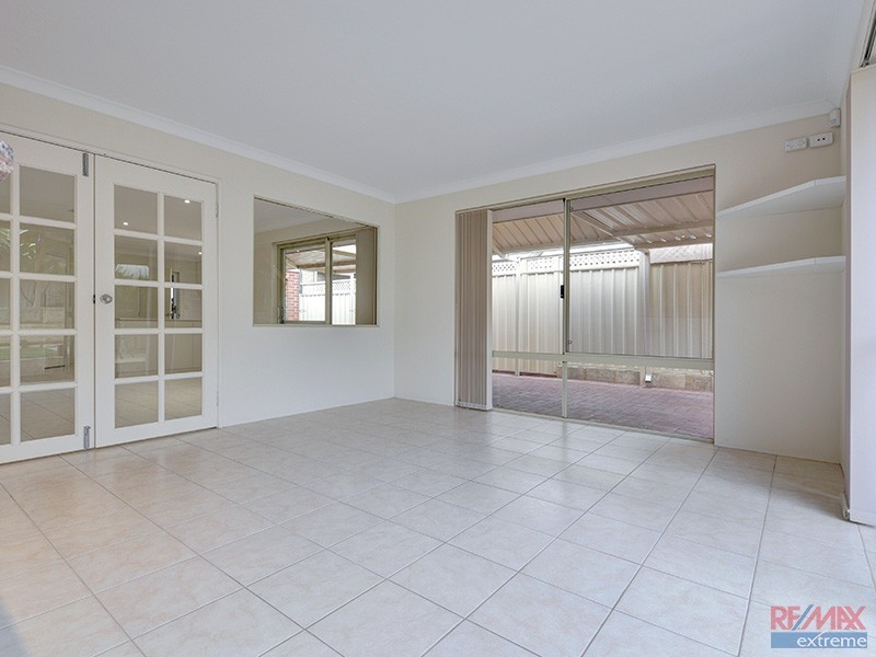 35 Higginsville Parade, Pearsall WA 6065