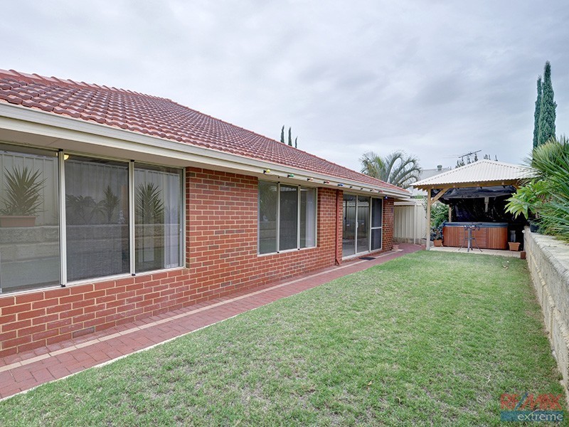 35 Higginsville Parade, Pearsall WA 6065