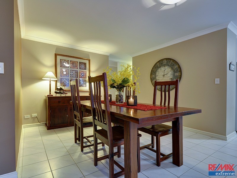 39 Meadowbrook Promenade, Currambine WA 6028