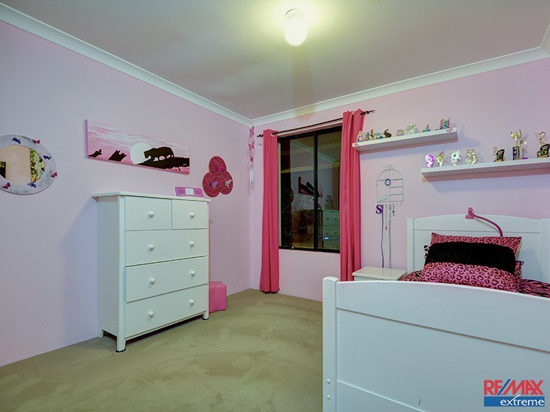 39 Meadowbrook Promenade, Currambine WA 6028