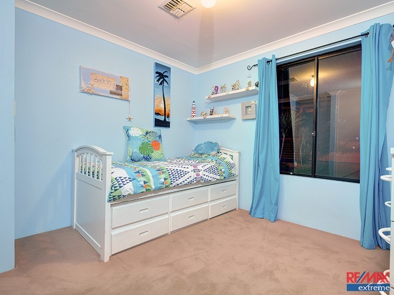 39 Meadowbrook Promenade, Currambine WA 6028