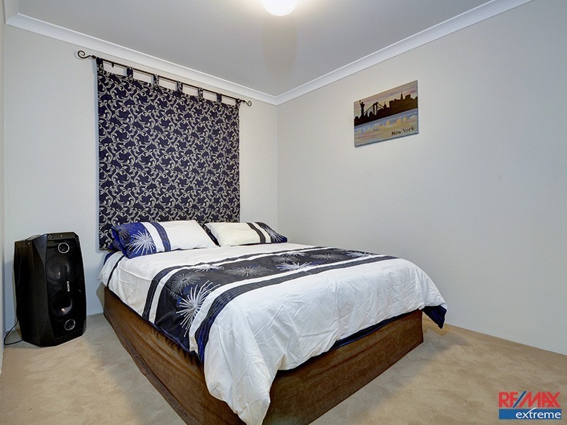 39 Meadowbrook Promenade, Currambine WA 6028