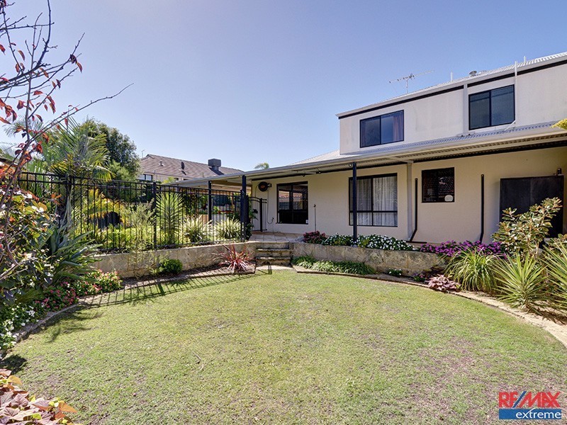 39 Meadowbrook Promenade, Currambine WA 6028