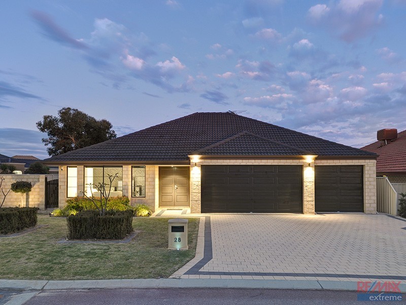 28 Overdene Pass, Banksia Grove WA 6031