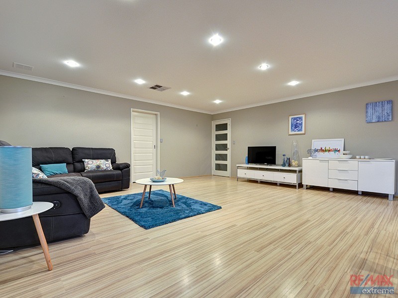 21 Seattle Elbow, Hocking WA 6065