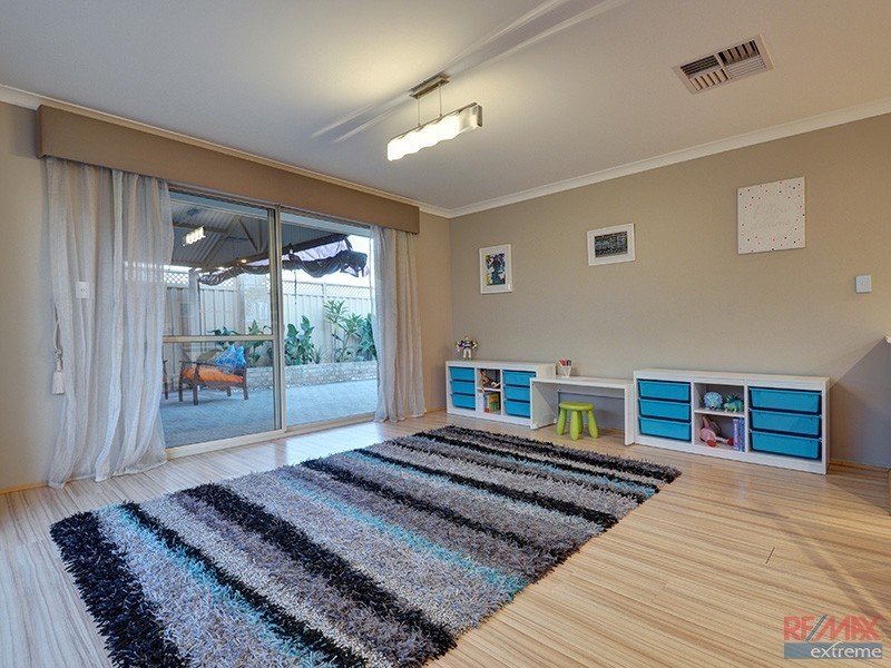 21 Seattle Elbow, Hocking WA 6065