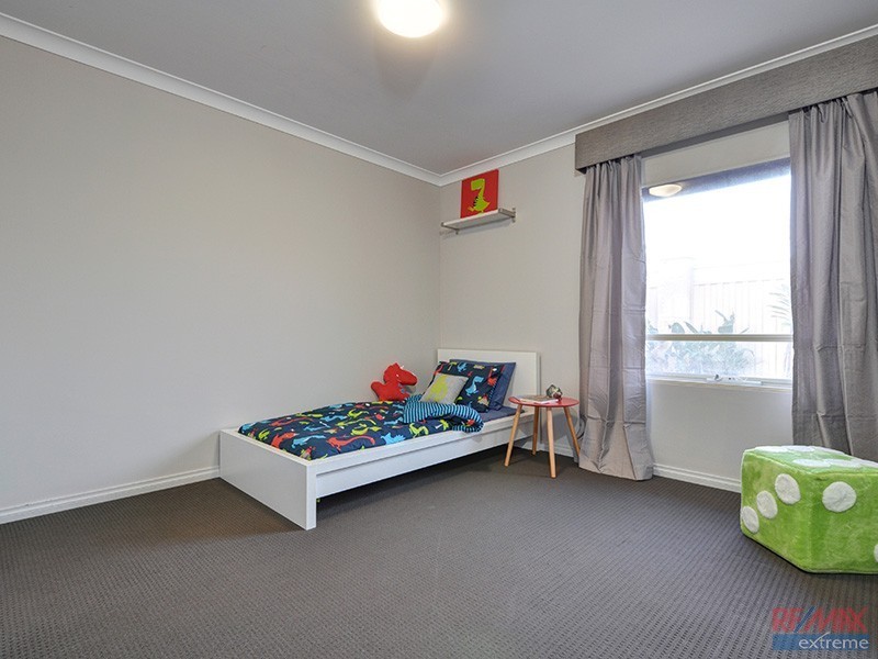 21 Seattle Elbow, Hocking WA 6065