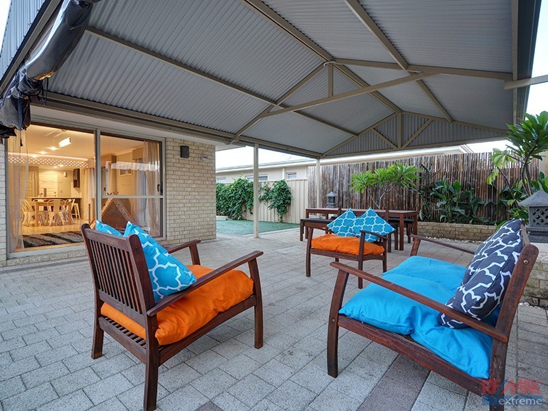 21 Seattle Elbow, Hocking WA 6065