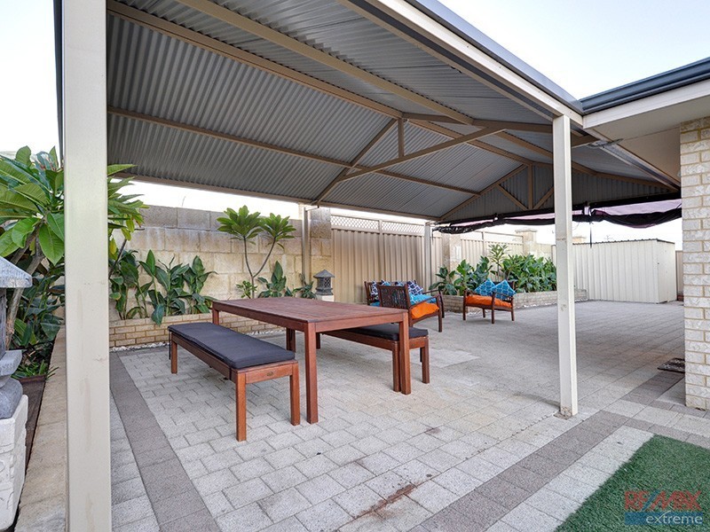 21 Seattle Elbow, Hocking WA 6065