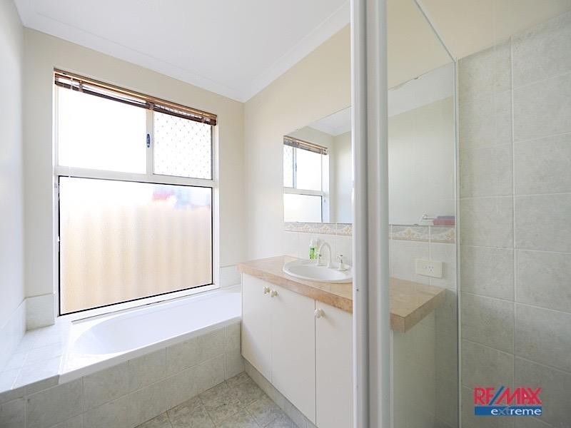 6 Carlisle Approach, Butler WA 6036