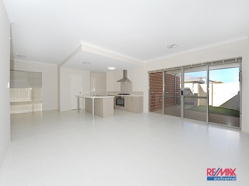 362 Benenden Ave, Alkimos WA 6038