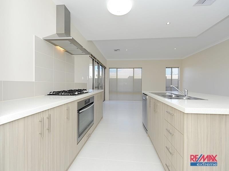 362 Benenden Ave, Alkimos WA 6038