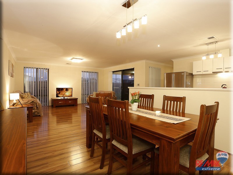 39 Helmsdale Loop, Butler WA 6036