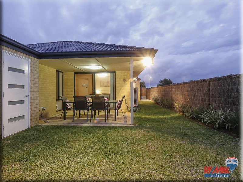 39 Helmsdale Loop, Butler WA 6036