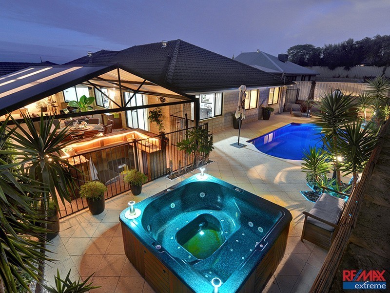 14 Shropshire Crescent, Butler WA 6036