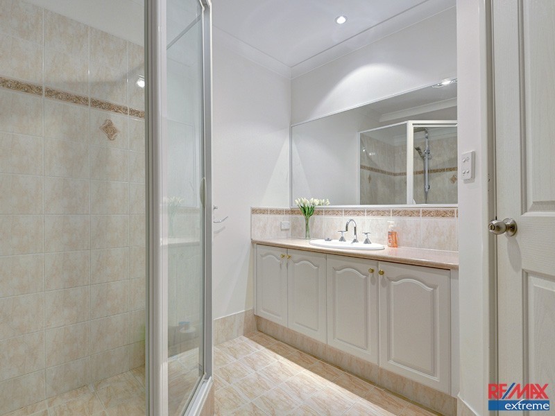 14 Shropshire Crescent, Butler WA 6036