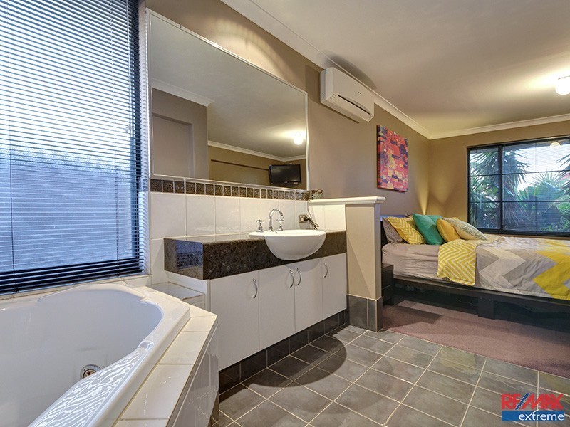26 Shepperton Drive, Butler WA 6036