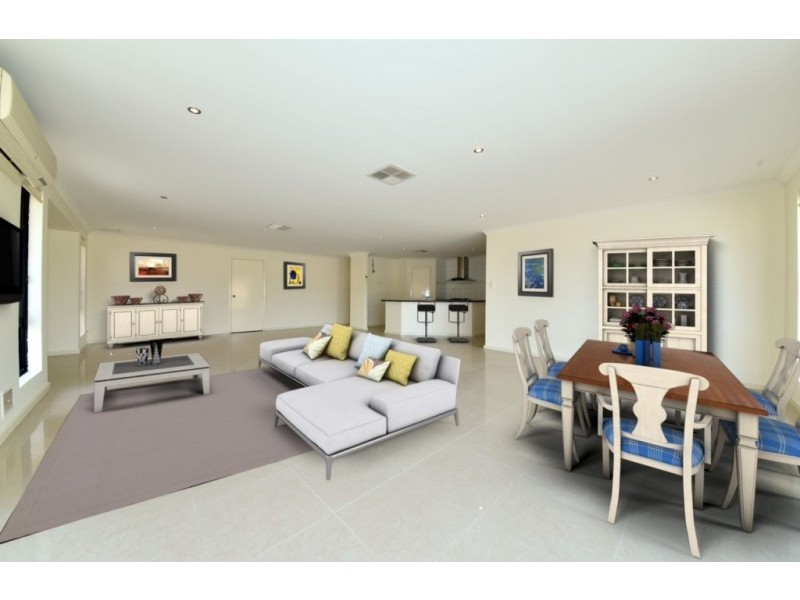 38 Giglia Drive, Sinagra WA 6065