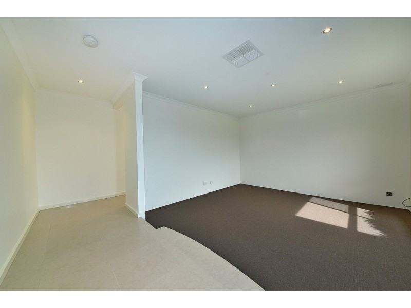 38 Giglia Drive, Sinagra WA 6065