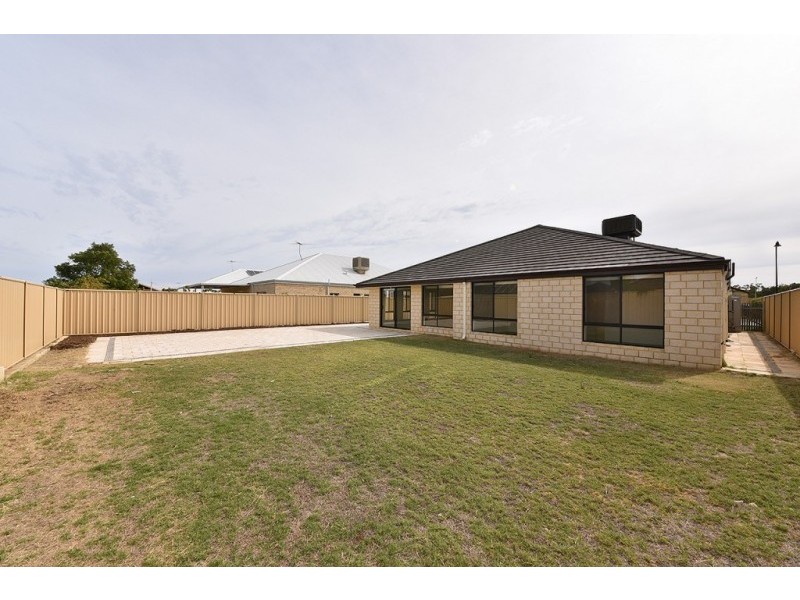 38 Giglia Drive, Sinagra WA 6065