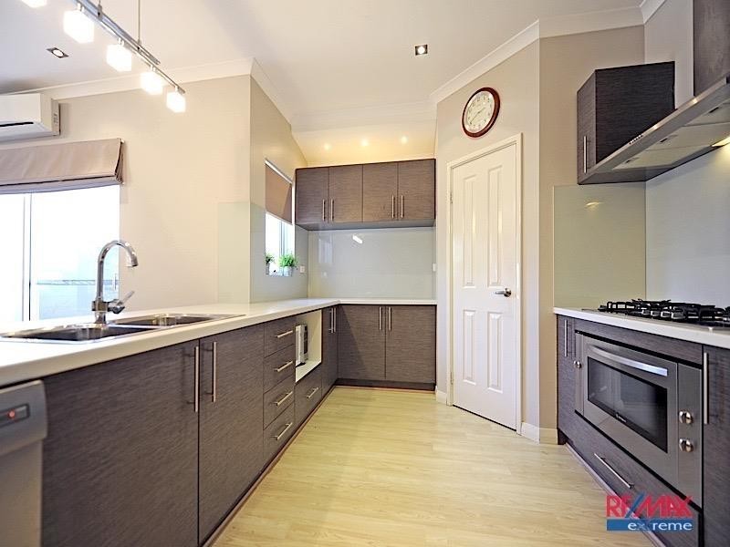 7 Rathkeale Boulevard, Ridgewood WA 6030