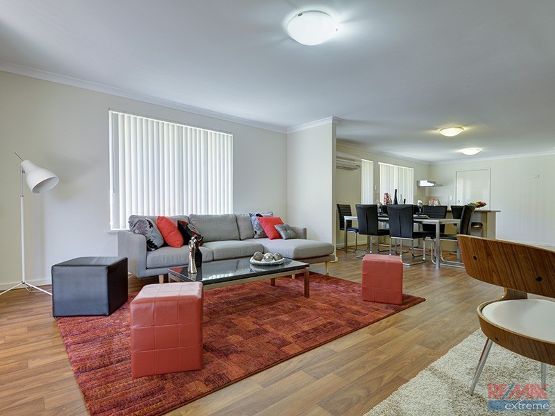 79 Shiraz Boulevard, Pearsall WA 6065