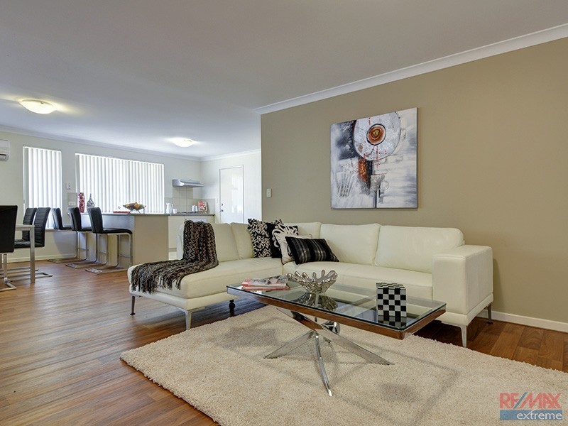 79 Shiraz Boulevard, Pearsall WA 6065