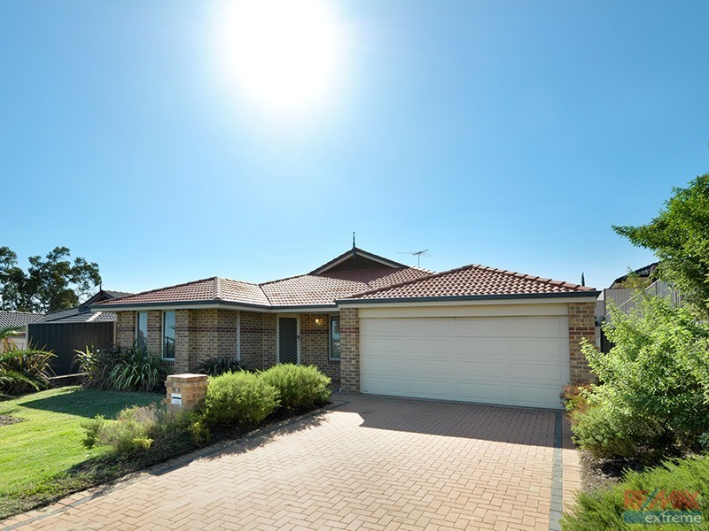 79 Shiraz Boulevard, Pearsall WA 6065