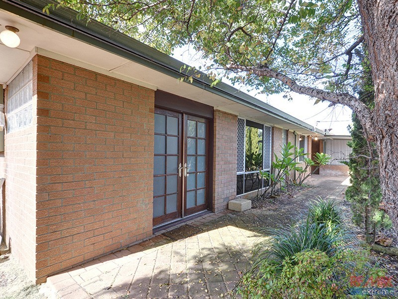 24 Winship Avenue, Wanneroo WA 6065