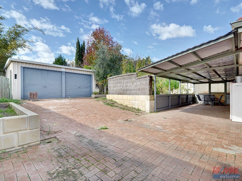 24 Winship Avenue, Wanneroo WA 6065