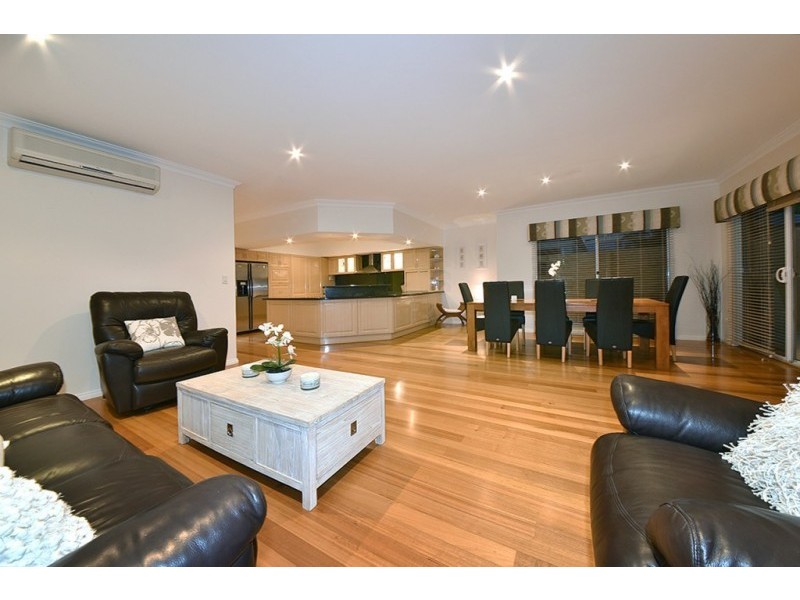 68 Kinsale Drive, Mindarie WA 6030