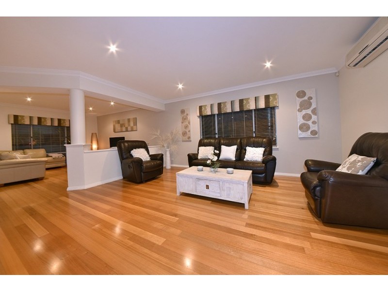 68 Kinsale Drive, Mindarie WA 6030