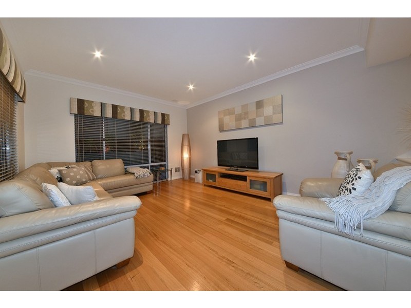 68 Kinsale Drive, Mindarie WA 6030