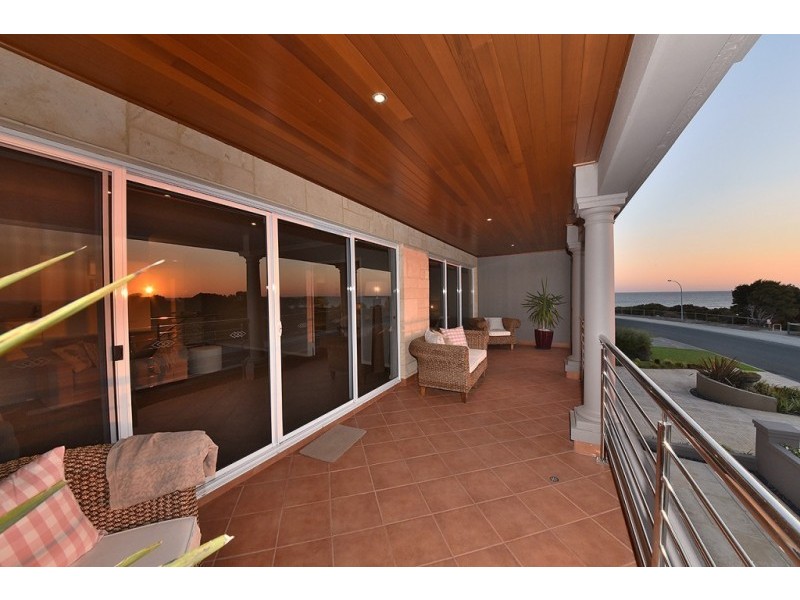 68 Kinsale Drive, Mindarie WA 6030