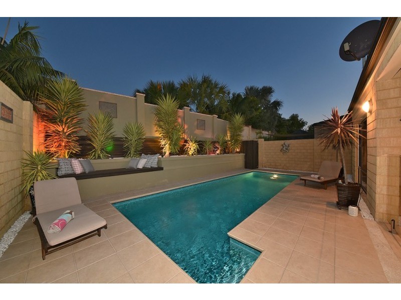 68 Kinsale Drive, Mindarie WA 6030