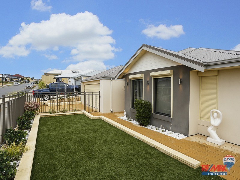 6 Fedamore Approach, Ridgewood WA 6030