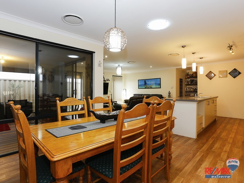 6 Fedamore Approach, Ridgewood WA 6030