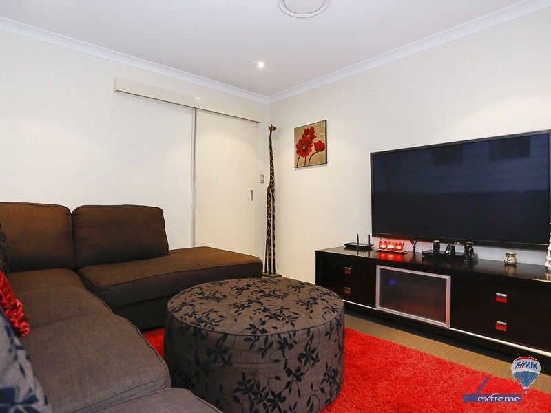 6 Fedamore Approach, Ridgewood WA 6030