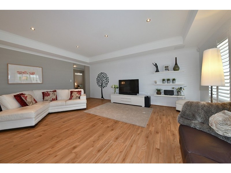 122 Ashley Road, Tapping WA 6065