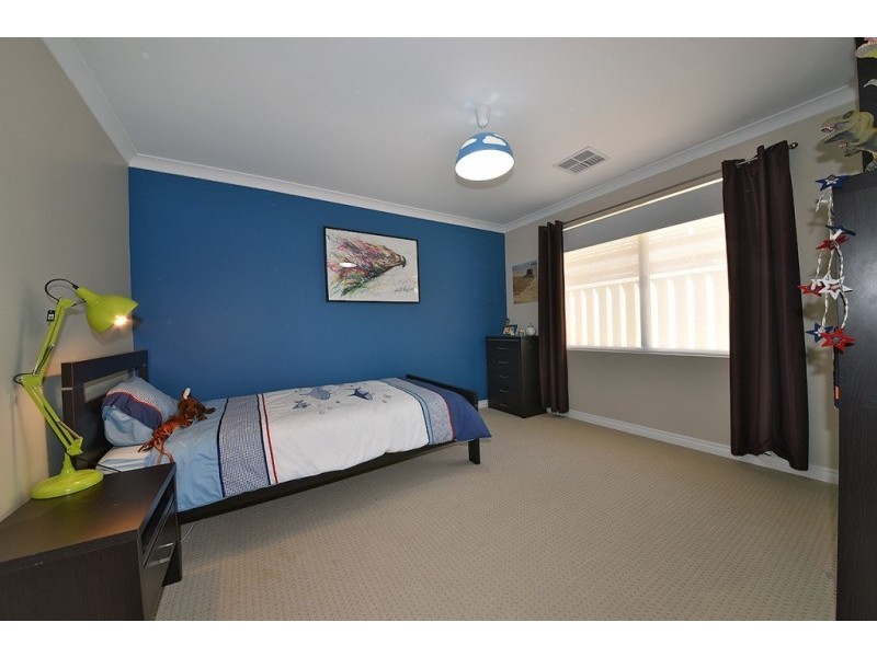 4 Vosnacos Way, Tapping WA 6065