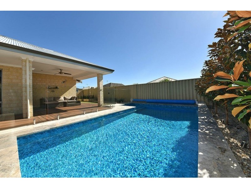 4 Vosnacos Way, Tapping WA 6065